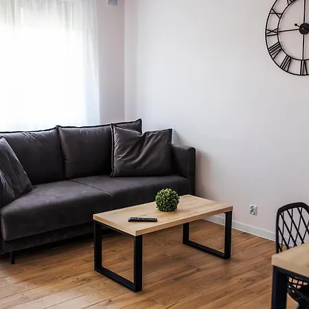 ホームステイ Beztroski Zakatek ノベ・グティ